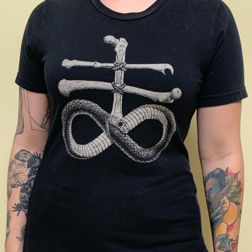 Leviathan Cross T-Shirt | Size Small